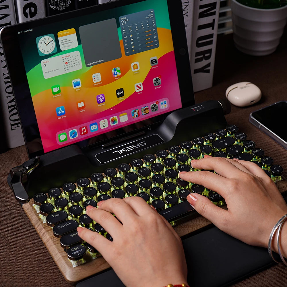 TW1868 Retro Typewriter Keyboard