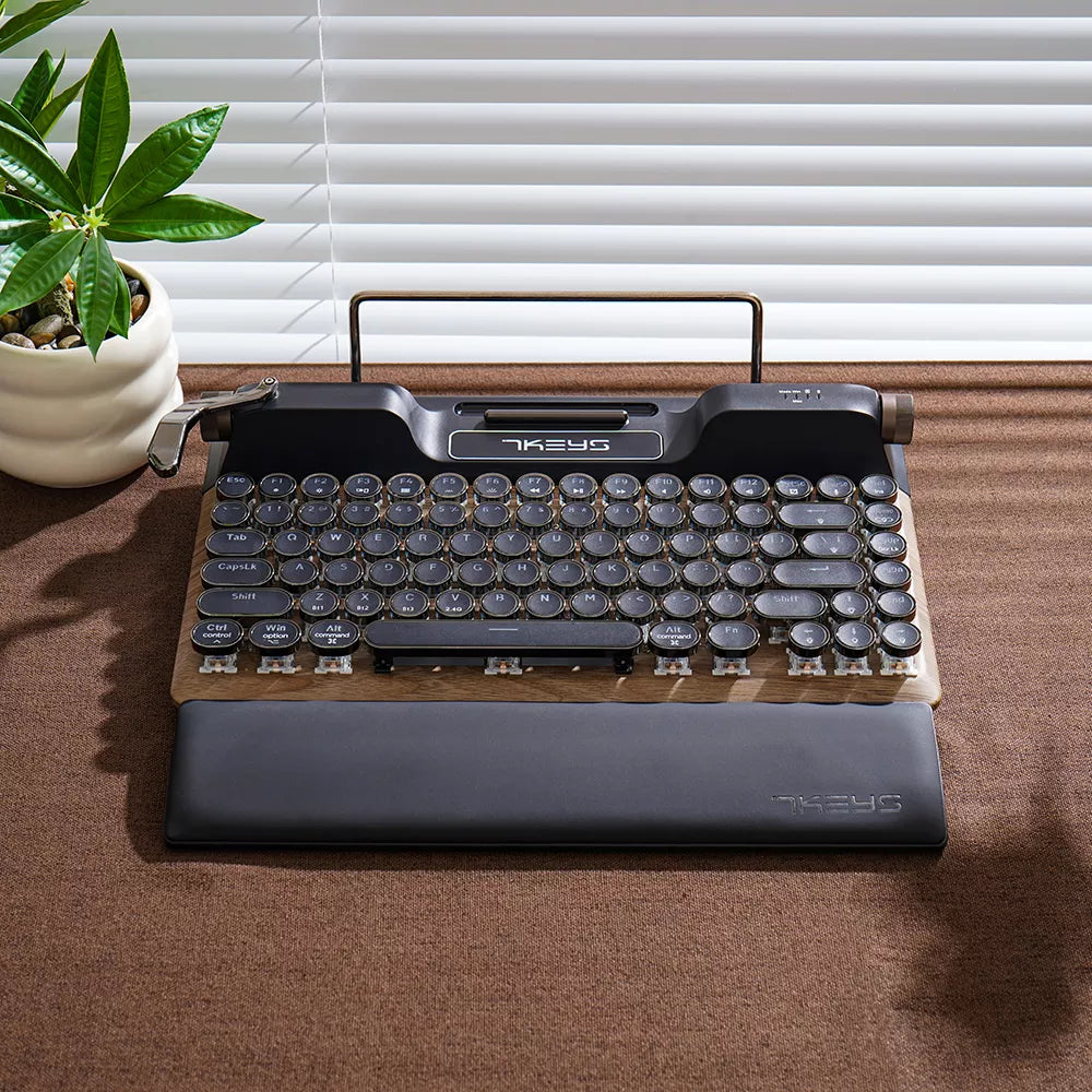 TW1868 Retro Typewriter Keyboard