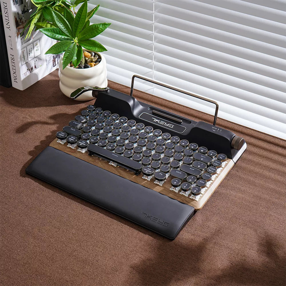 TW1868 Retro Typewriter Keyboard